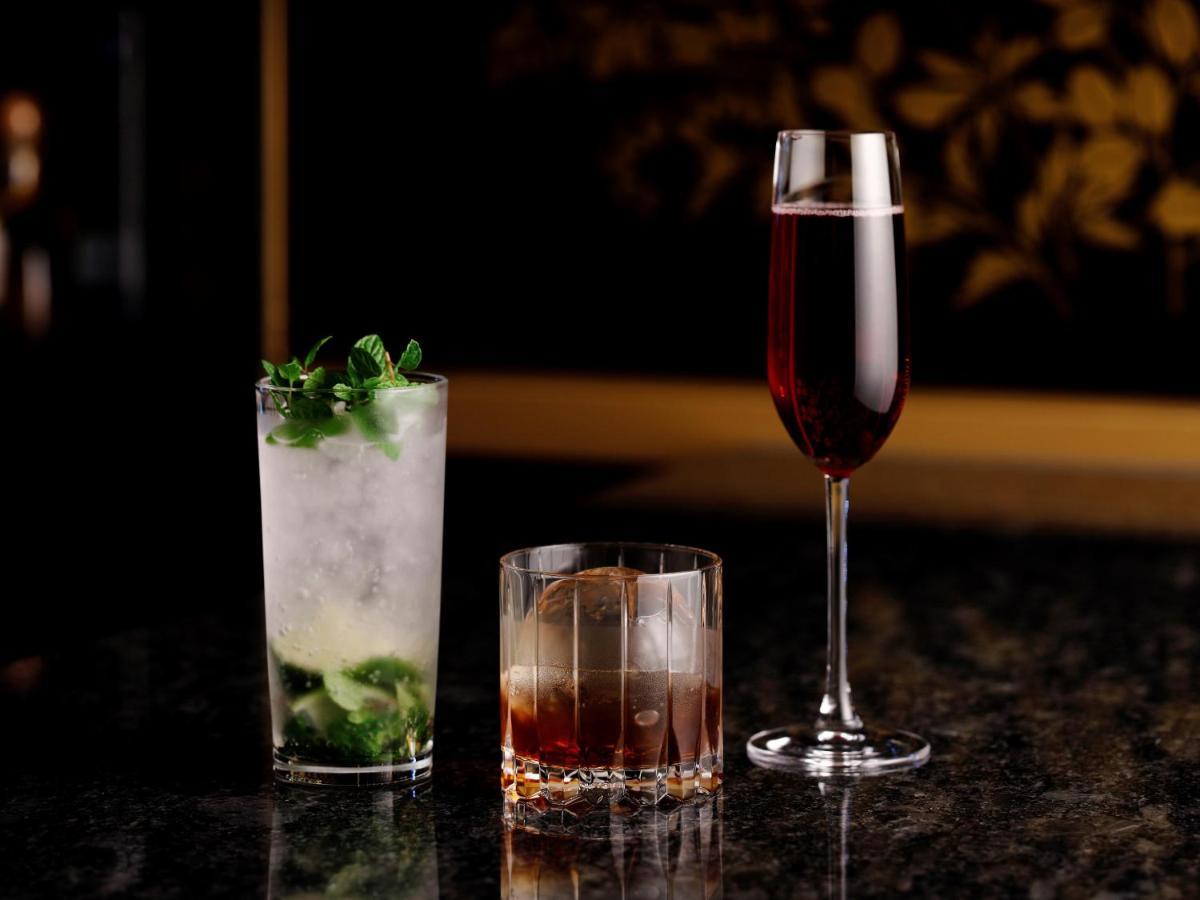 The Hotel Sanraku Kanazawa 21Th December 2022 Open Esterno foto A selection of cocktails