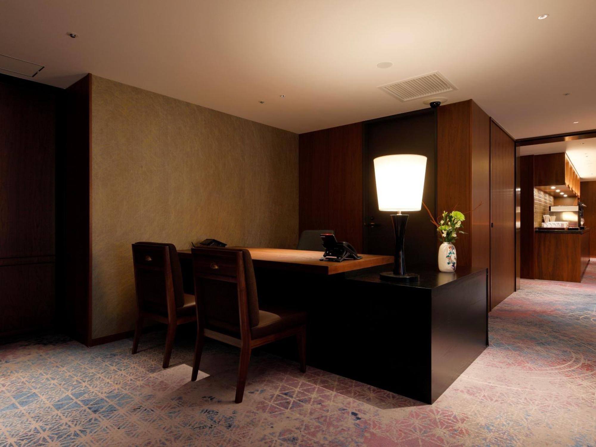 The Hotel Sanraku Kanazawa 21Th December 2022 Open Esterno foto A suite at the hotel