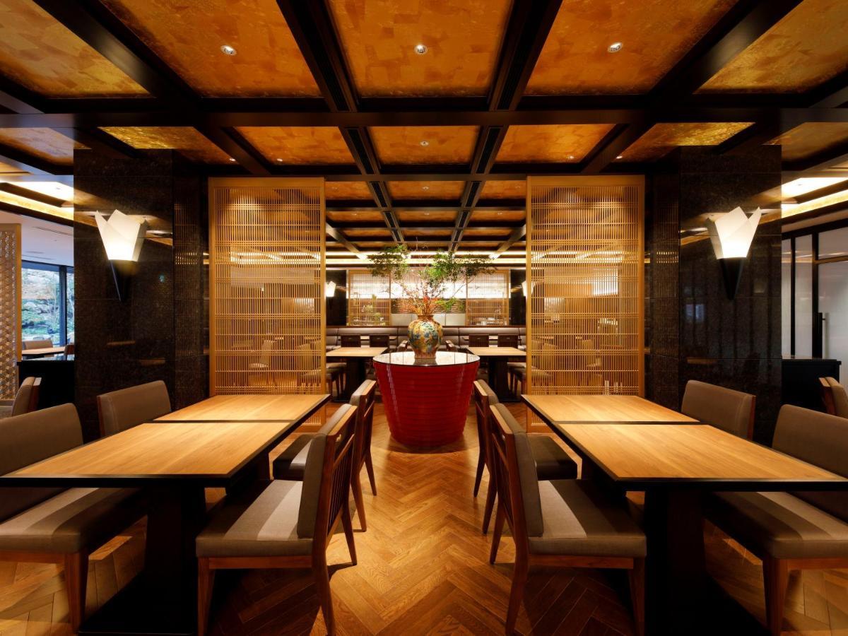 The Hotel Sanraku Kanazawa 21Th December 2022 Open Esterno foto The interior of the lounge
