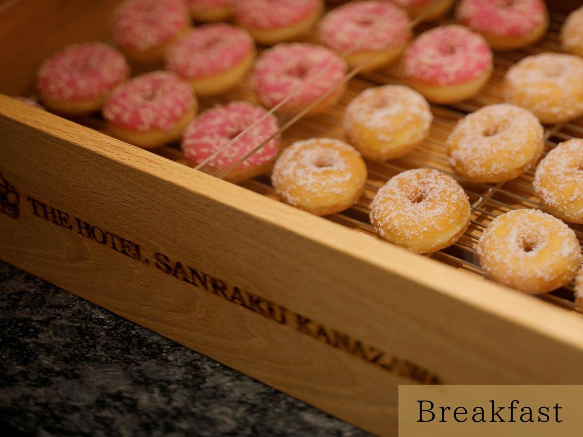 The Hotel Sanraku Kanazawa 21Th December 2022 Open Esterno foto The Hotel's breakfast